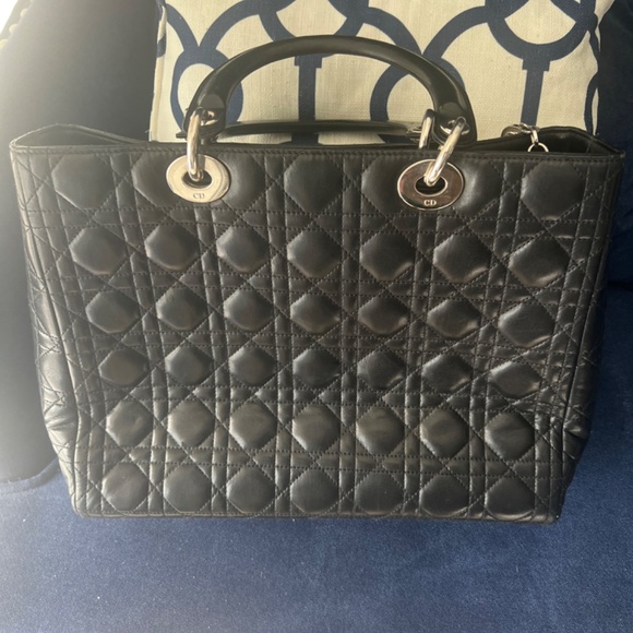 100% authentic Vintage Lady Dior Cannage (large( - Picture 3 of 5
